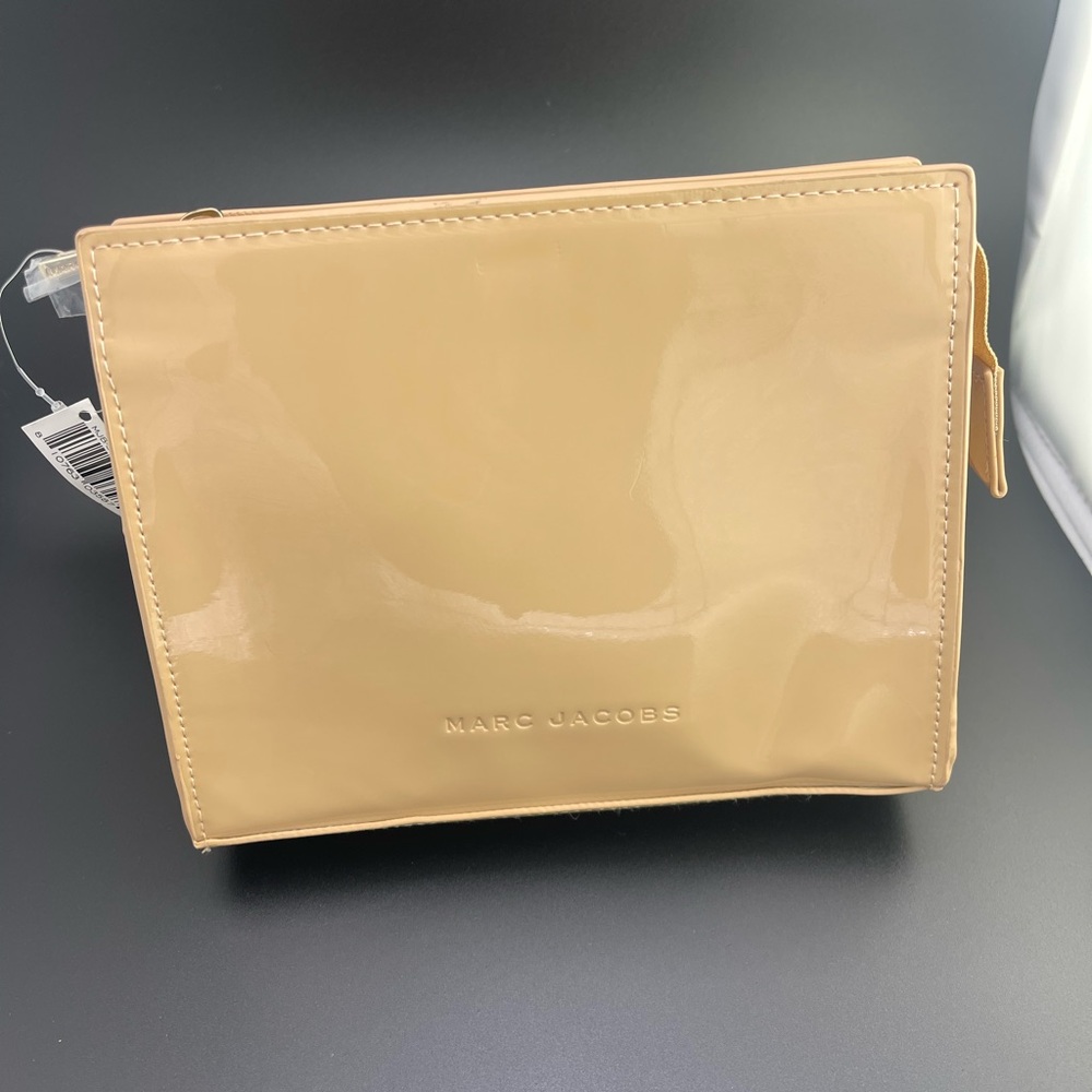 Marc Jacob’s Beige Patent Cosmetic bag or Clutch